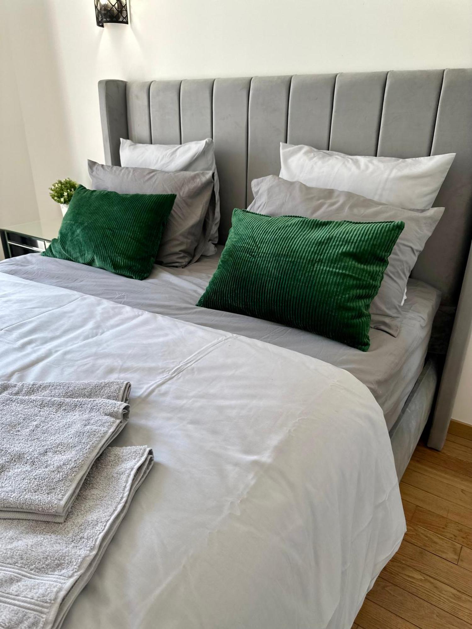 Appartement Moderne Entier Paris-Le Bourget Et Cdg Экстерьер фото