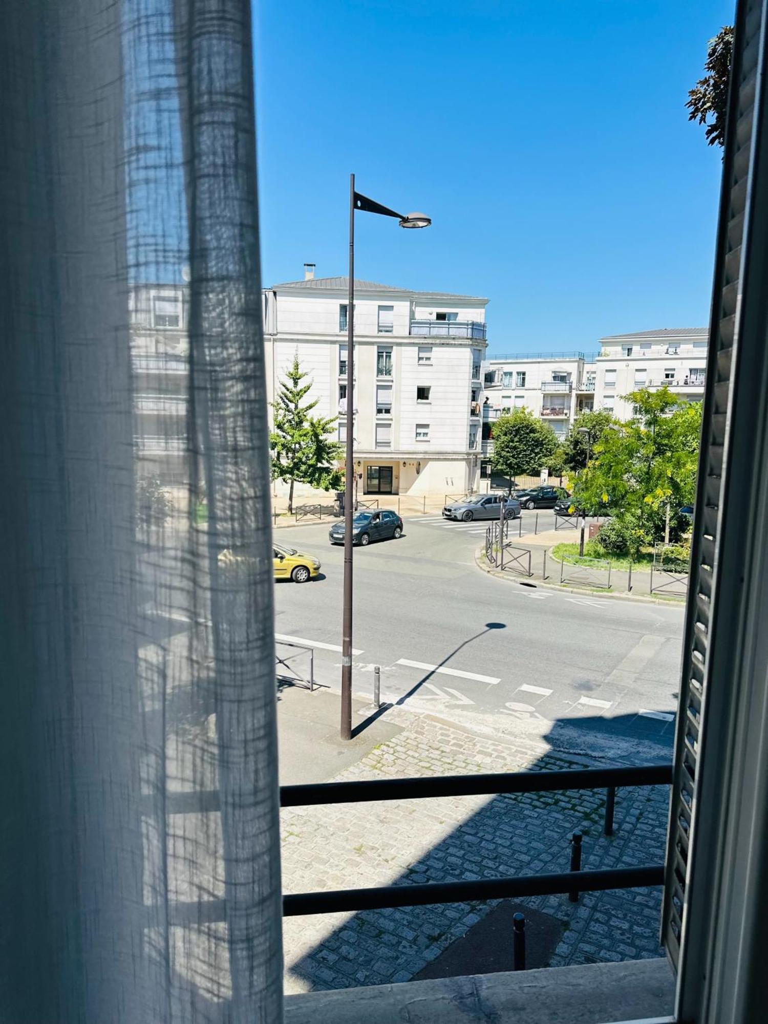 Appartement Moderne Entier Paris-Le Bourget Et Cdg Экстерьер фото