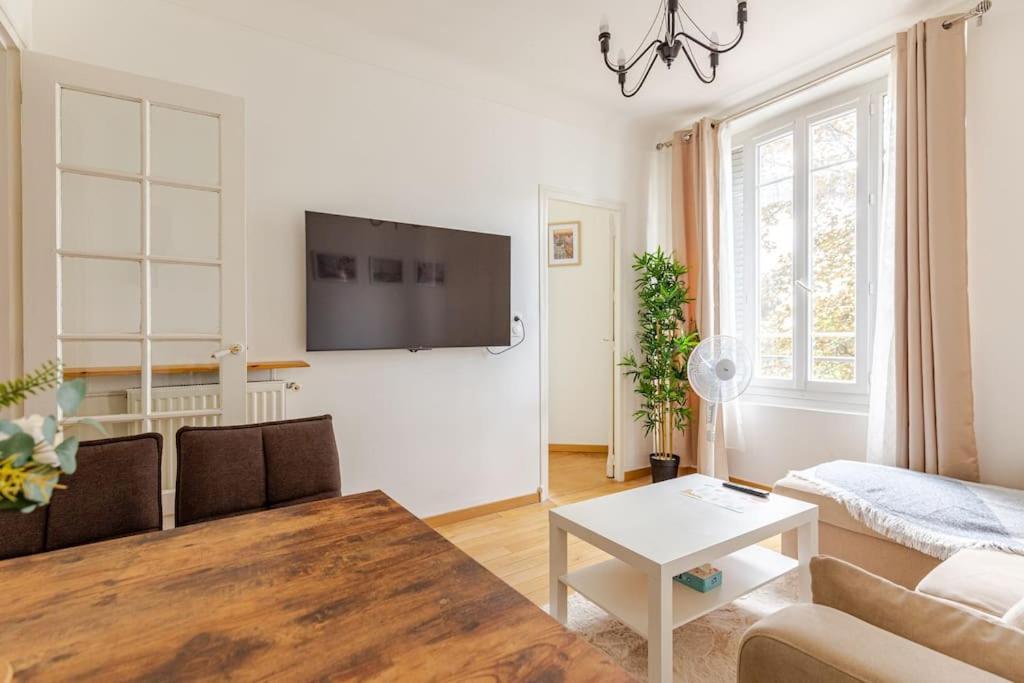 Appartement Moderne Entier Paris-Le Bourget Et Cdg Экстерьер фото